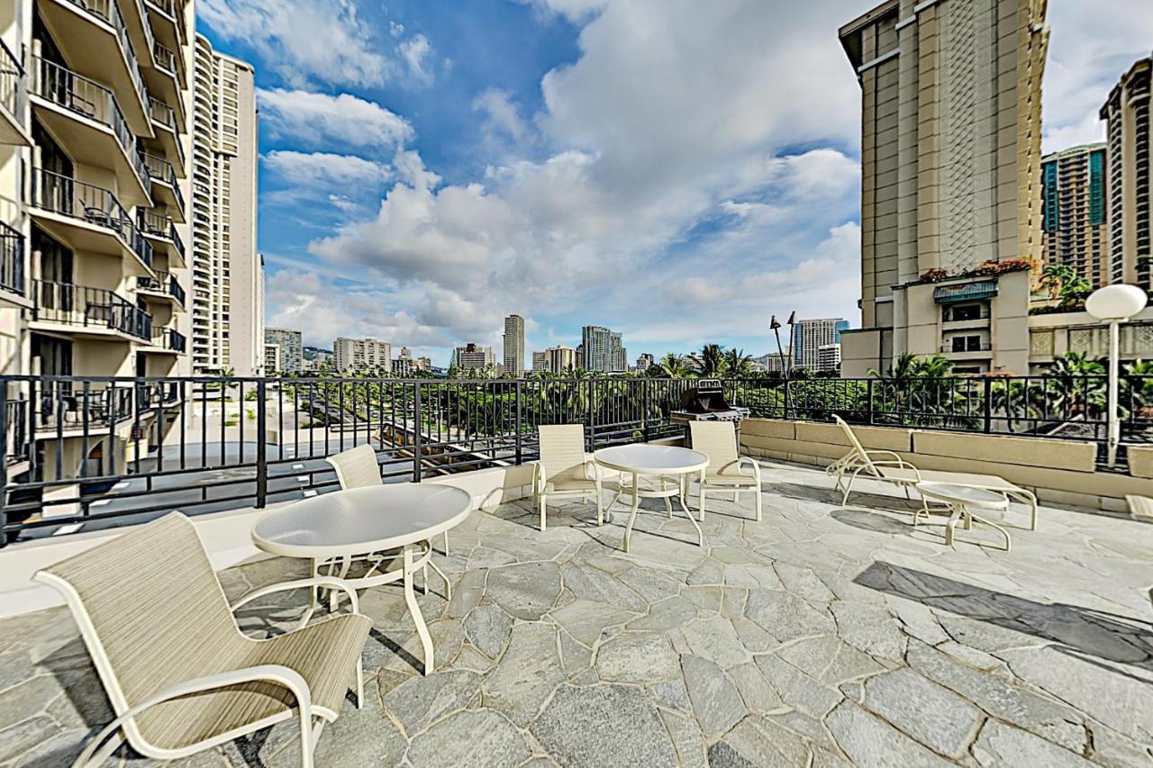 דירות הונולולו Aqua Palms Waikiki Ocean View Lanai Parking Included מראה חיצוני תמונה